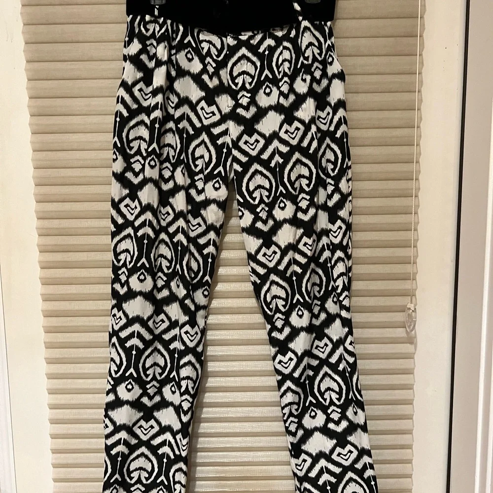 Patterned Pants - Picture 2 of 3